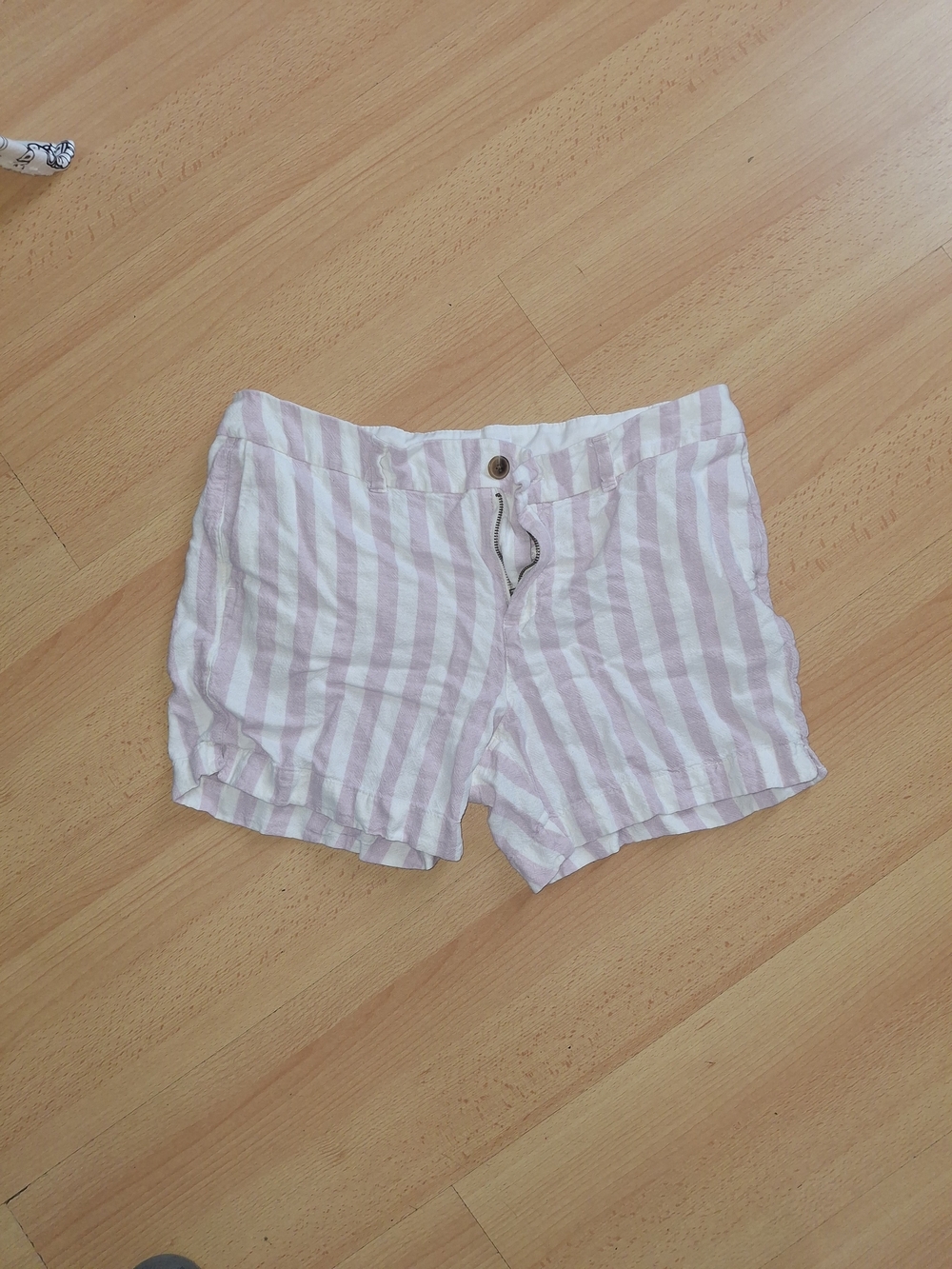 Old Navy Pink and White Striped Women’s Shorts